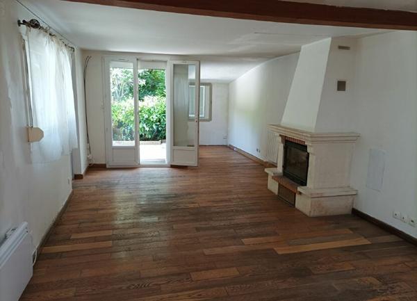 Maison à vendre    3 pièces • 60,97 m2 Créteil