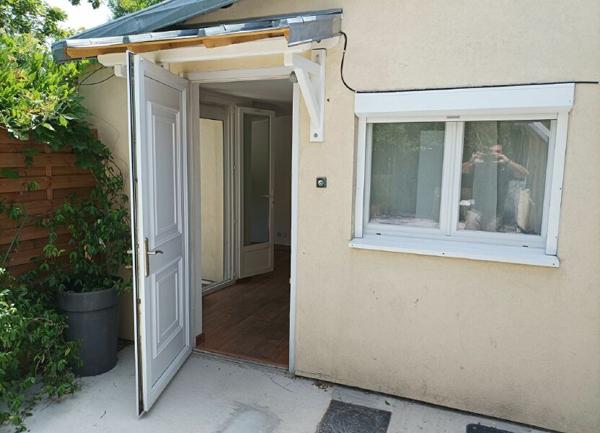 Maison à vendre    3 pièces • 60,97 m2 Créteil