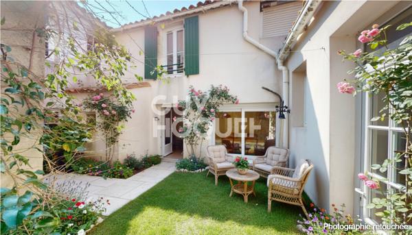 Maison à vendre à Ars-en-Ré - Au coeur du village