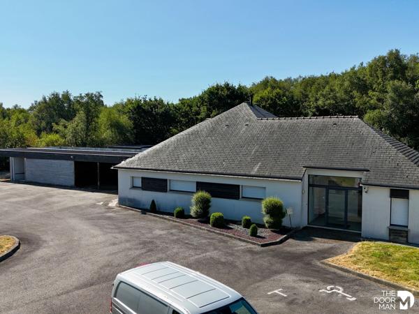 Bureau - À vendre - 200 m² - TREVE | The Door Man
