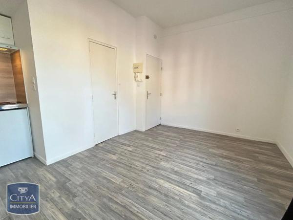 Appartement à louer 1 pièce 18.6m²