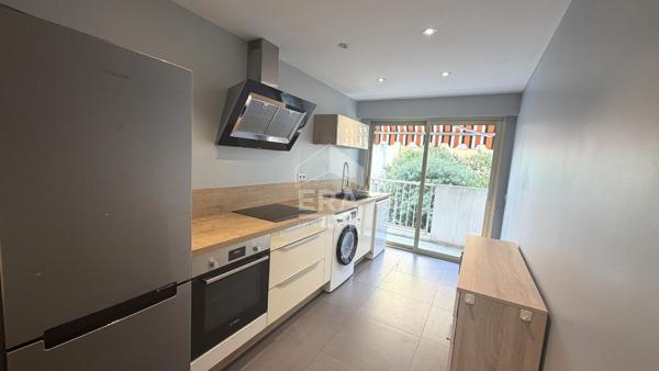 A VENDRE - NICE CENTRE / MUSICIENS : Grand 3 pièces de 85 m2, terrasse