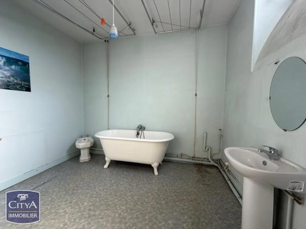 Immeuble à vendre 900m² Le Mans (72000)
