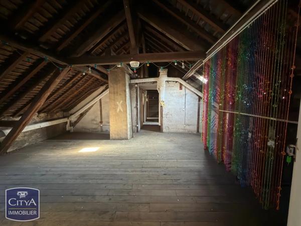 Immeuble à vendre 900m² Le Mans (72000)