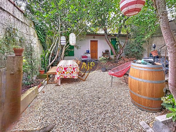 Appartement à vendre Bordeaux - 3 pièces, 68m² avec 2 chambre(s) à 295 000€ - AJP Immobilier Bordeaux Nansouty