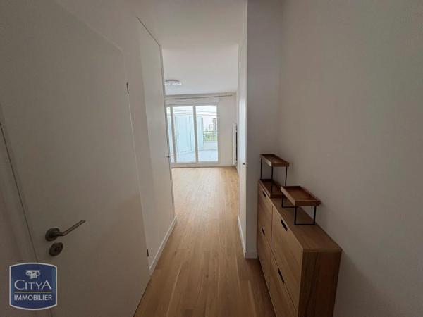 Appartement à louer 1 pièce 32.71m² Suresnes (92150)