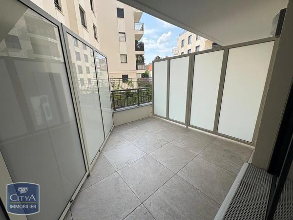 Appartement à louer 1 pièce 32.71m² Suresnes (92150)