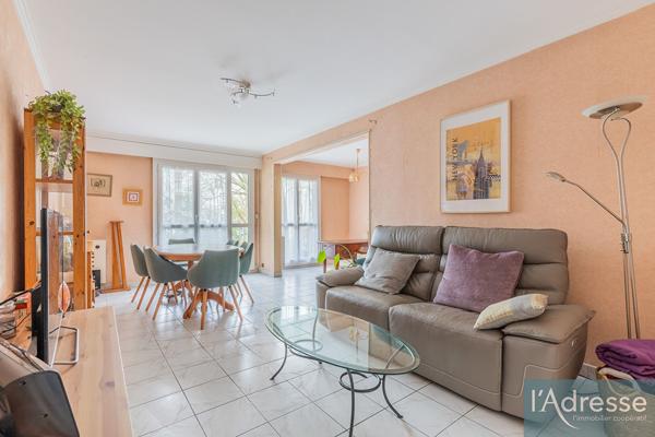 Appartement Les Ulis 4-5 pièce(s) 97,60 m²