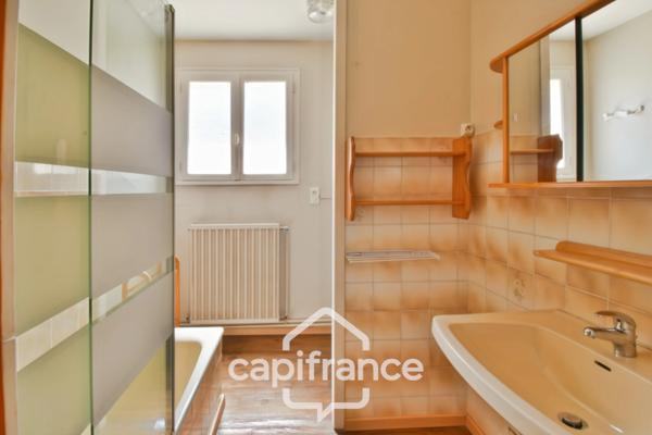Appartement à vendre 3 pièces BLETTERANS (39)