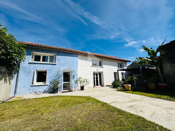 Maison de caractère de 200 m² - 5 chambres ? Jardin - Garage - En plein coeur de Vic-en-Bigorre