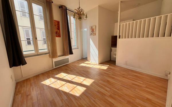 Appartement à louer    1 pièce •  Limoges