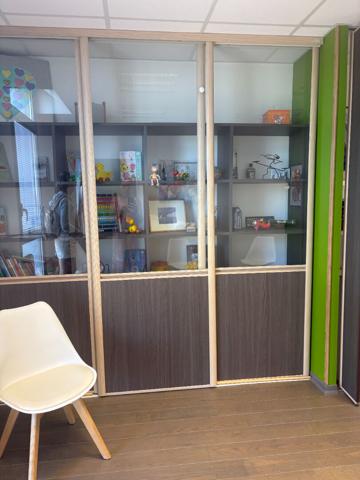 VANNES OUEST - BUREAUX PROFESSIONNELS -LOCAL PRET A L'EMPLOI