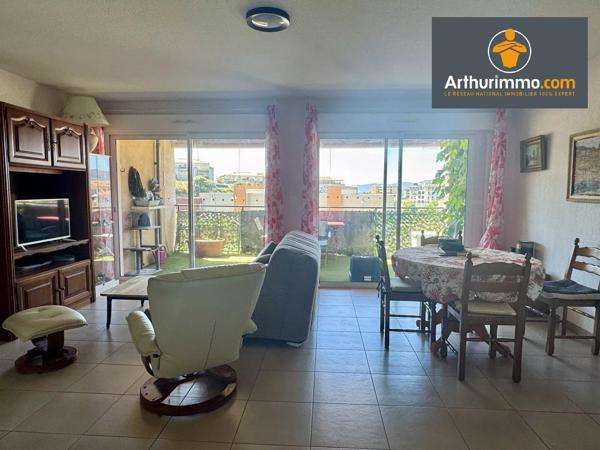 Vente                                                      Appartement
                        
                     4 pièces                      83 m2                     à Propriano