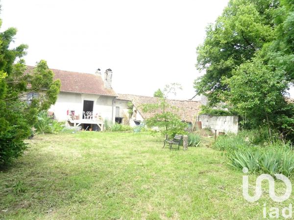 Maison à vendre 4 pièces 124 m² Sainte-Croix-de-Mareuil