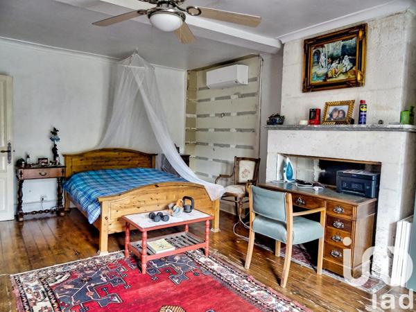 Maison à vendre 4 pièces 124 m² Sainte-Croix-de-Mareuil