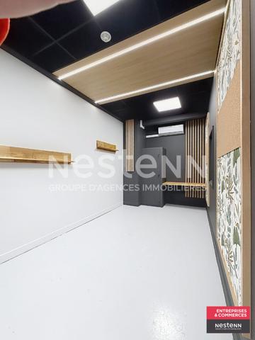 Espace professionnel composé de 2 bureaux en centre ville d'environ 26,51 m2 complété  d'espaces communs partagés