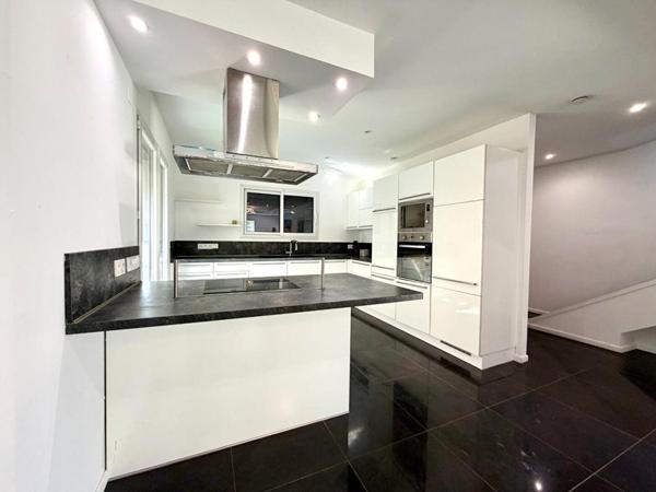 EXCLUSIVITE Maison contemporaine THONON Ouest calme T4 95 m² (74200)