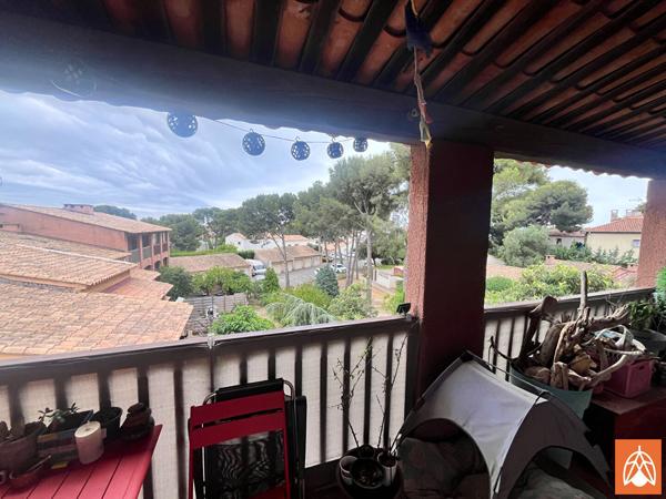 T2 avec Terrasse et parking Sausset les pins Sausset les pins T2 avec Terrasse et parking Sausset les pins Sausset les pins
