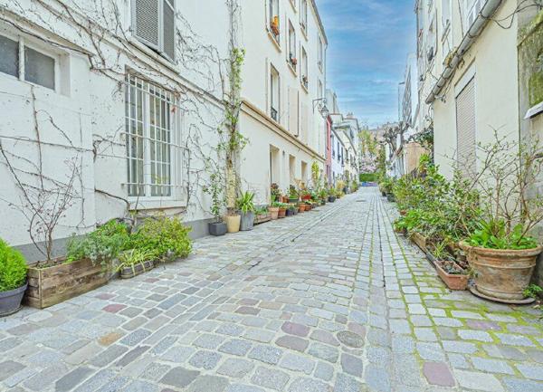 Immeuble à vendre    12 pièces • 140,06 m2 Paris 12