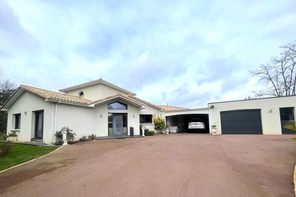 Maison Saint Philbert De Grand Lieu 6 pièce(s) 176.46 m2