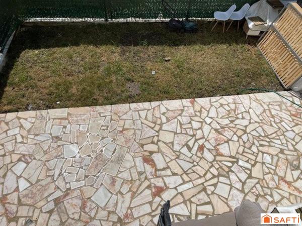 Maison 67 m2 - terrain 120 m2 - 2 chambres - proche tous commerces - écoles - RER D