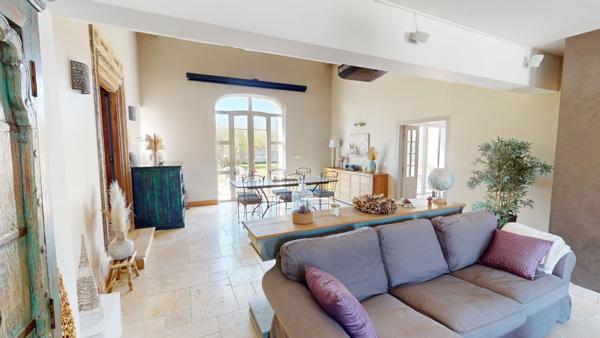 Marles-en-Brie, demeure de 400m2