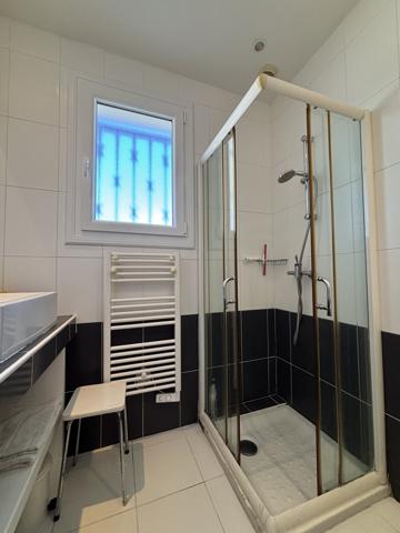 MAISON DE PLAIN-PIED 3 PP AVEC GARAGE QUARTIER CALME