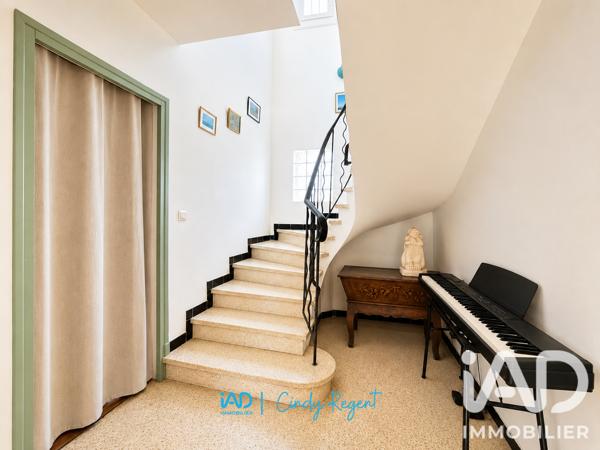 Maison à vendre 7 pièces 182 m² Bouzigues