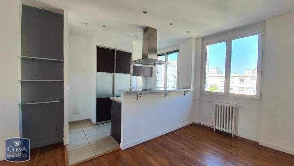 Appartement à louer 3 pièces 67.94m² Le Havre (76600)