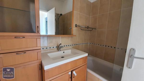 Appartement à louer 3 pièces 67.94m² Le Havre (76600)