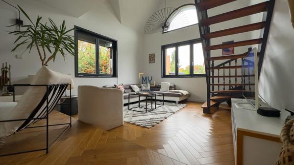 EXCLUSIVITÉ CHARMANTE MAISON INDIVIDUELLE SEMI PLAIN-PIED AU CHARME CERTAIN