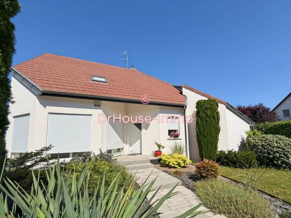 Maison à vendre 6 pièces de 196 m²