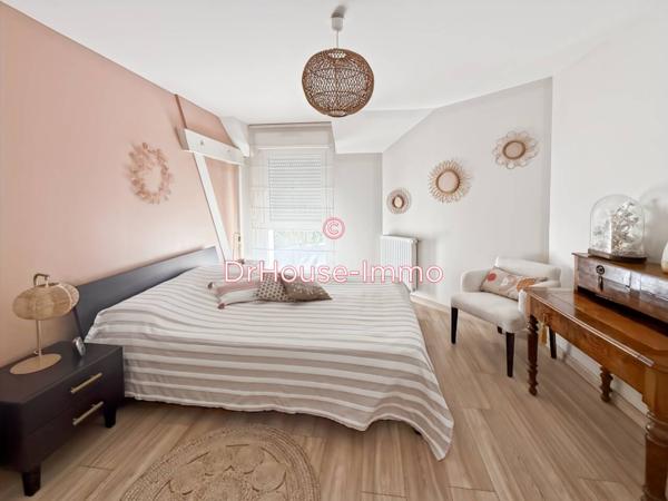 Maison à vendre 6 pièces de 196 m²