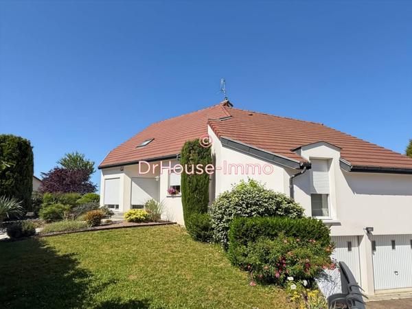 Maison à vendre 6 pièces de 196 m²
