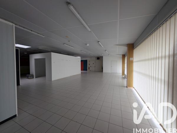 Immeuble à vendre 360 m² Saint-Jean-d'Elle