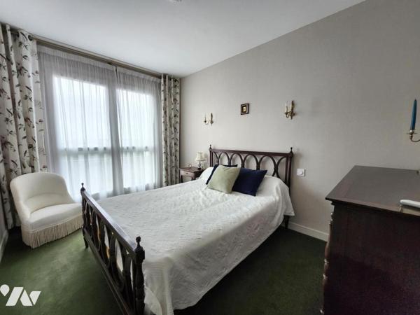 ILE DE NANTES - T2 expo sud ouest avec vue Loire