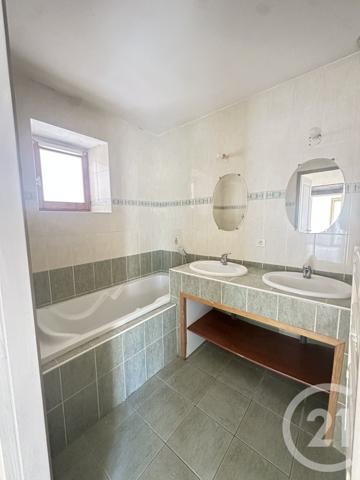 Appartement T3 à vendre  3 pièces - 98,20 m2 ST FIRMIN EN VALGODEMARD - 05