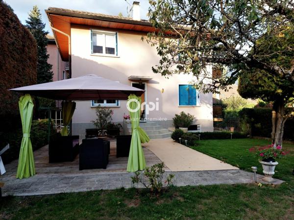 Maison à vendre    7 pièces • 191 m2 Ambilly