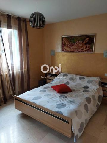 Maison à vendre    7 pièces • 191 m2 Ambilly