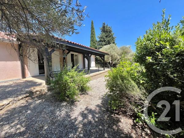 Appartement F2 à vendre  3 pièces - 65 m 2   BANDOL  - 83