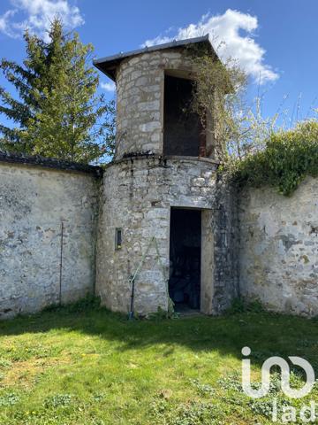 Immeuble à vendre 139 m² Nemours