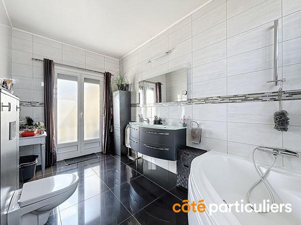 Vente Maison154,03 m² - 5 Pièces - CLAMART (92140)