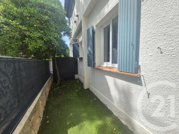 Appartement T2 à vendre  2 pièces - 34,43 m 2   LA SEYNE SUR MER  - 83