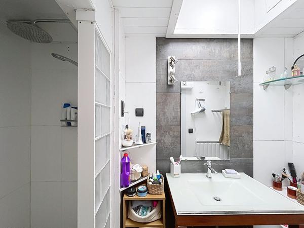 Maison 4 chambres, Nantes Sud, jardin, stationnements, Commerces et Transports