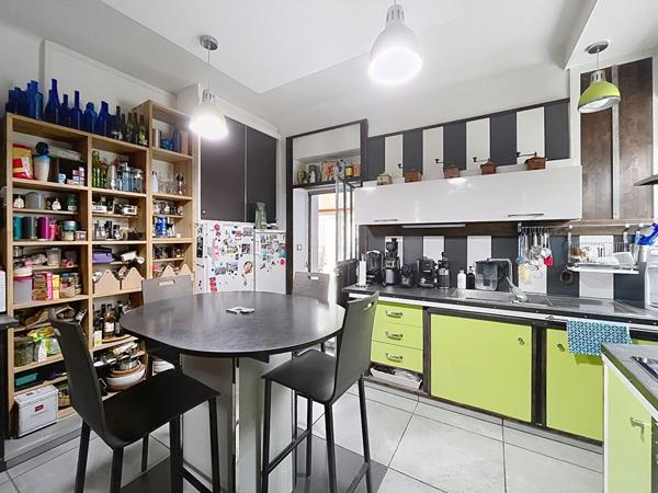 Maison 4 chambres, Nantes Sud, jardin, stationnements, Commerces et Transports