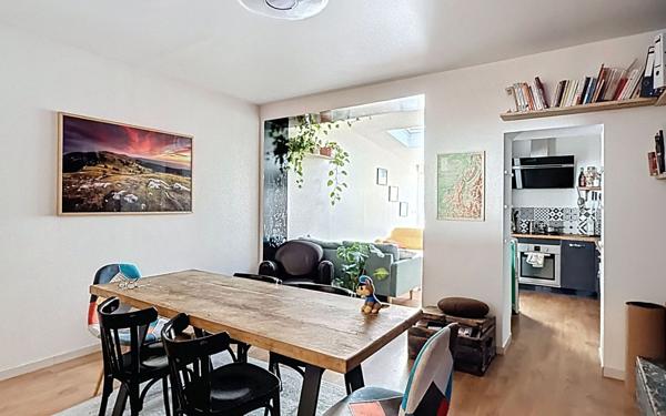 Appartement à vendre    2 pièces • 60 m2 Reims