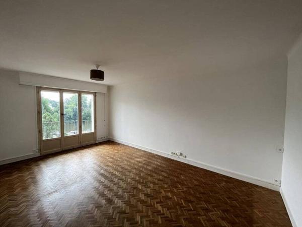 Appartement 2 pièces                                        - 44000 Nantes Réf : 12272