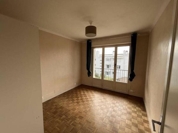 Appartement 2 pièces                                        - 44000 Nantes Réf : 12272