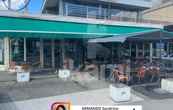 Fonds De Commerce de 220 m²