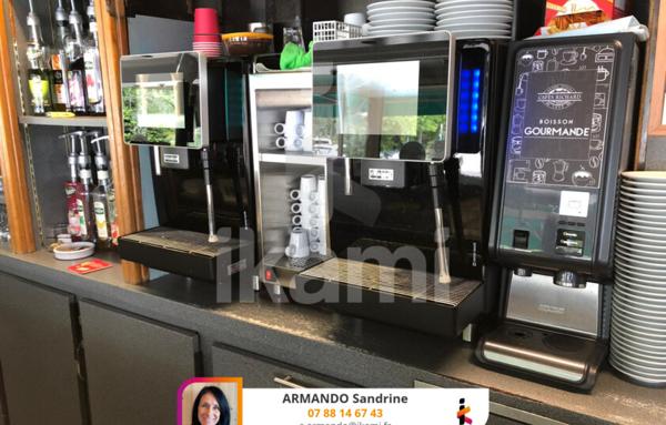 Fonds De Commerce de 220 m²